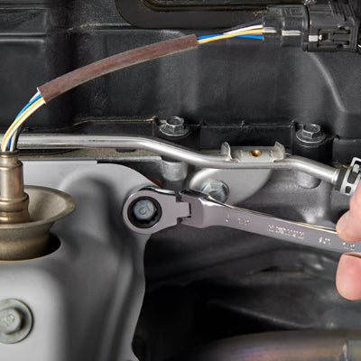 cle a cliquet avec coude reglable a quatre vingt dix degres