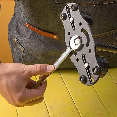 cles plates vissage boulon d une seule main