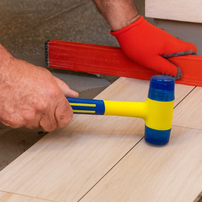 marteau pose de parquet flottant