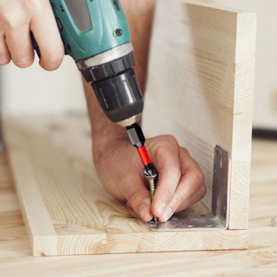 tournevis cruciforme ideal pour fixer des equerres